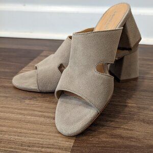 Lamica Womens Faux Suede Grey Heeled Booties - Size 9